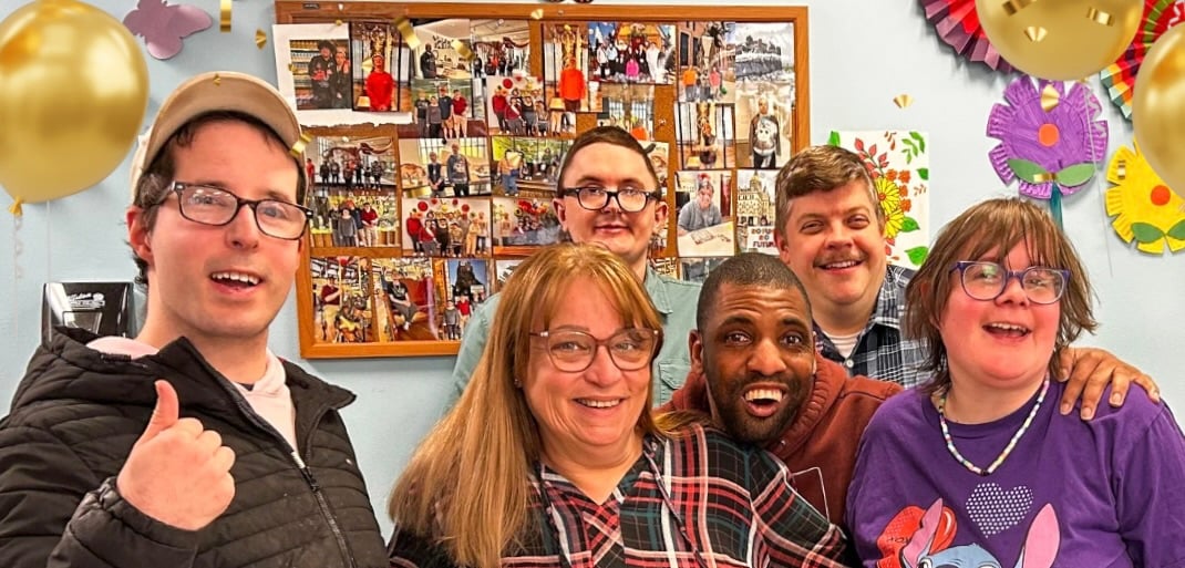 99362395-B2D5-4DED-BBAC-14827642617F_1_201_a